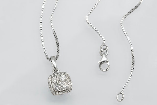 How to Select a Good Diamond Shop?
